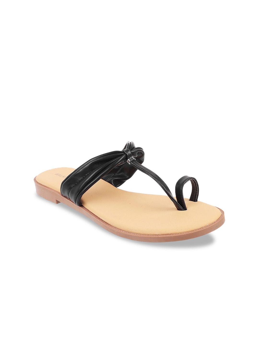 

WALKWAY by Metro Women Black Solid One Toe Flats
