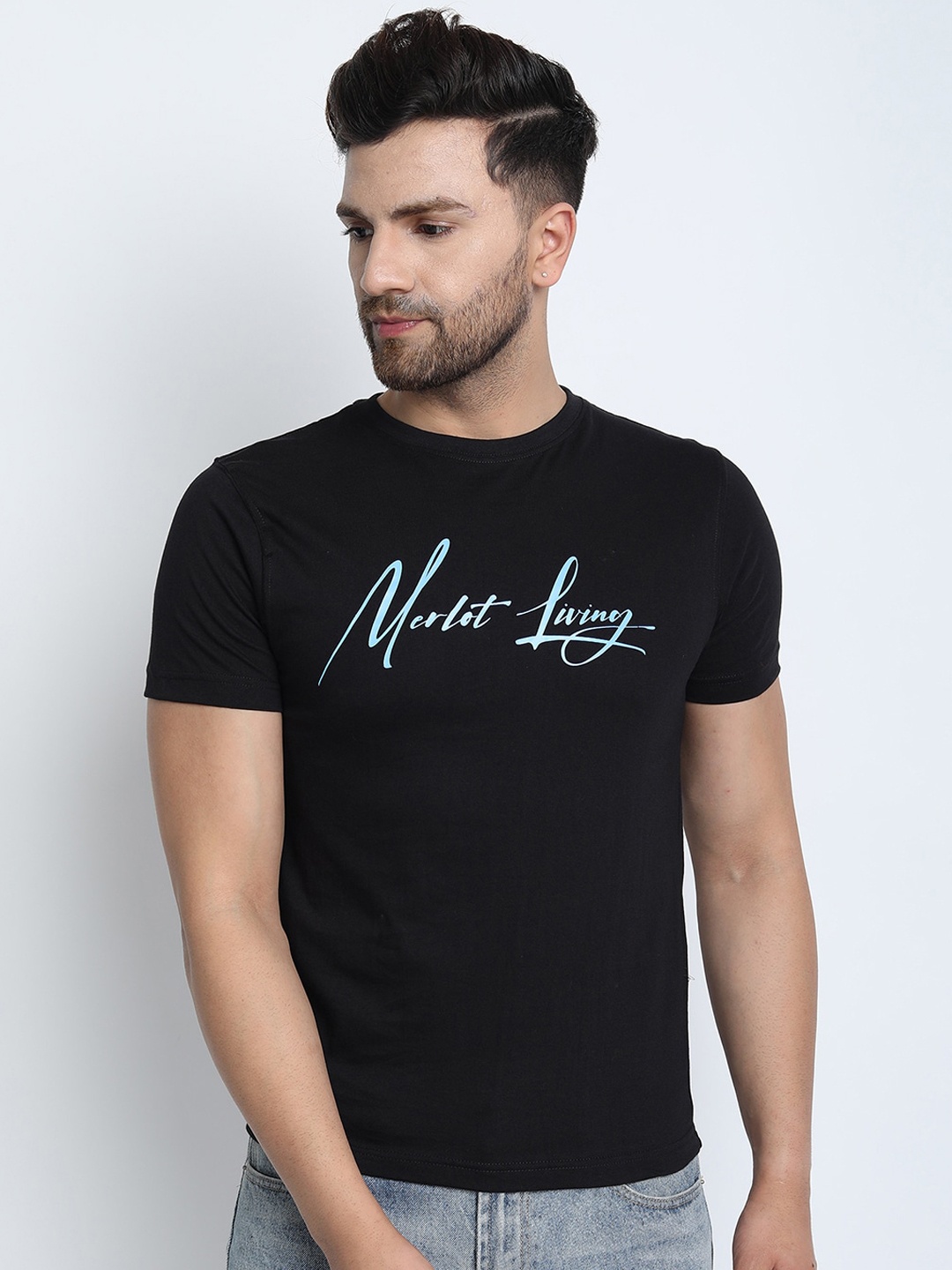 

MERLOT Men Black Printed Round Neck T-shirt