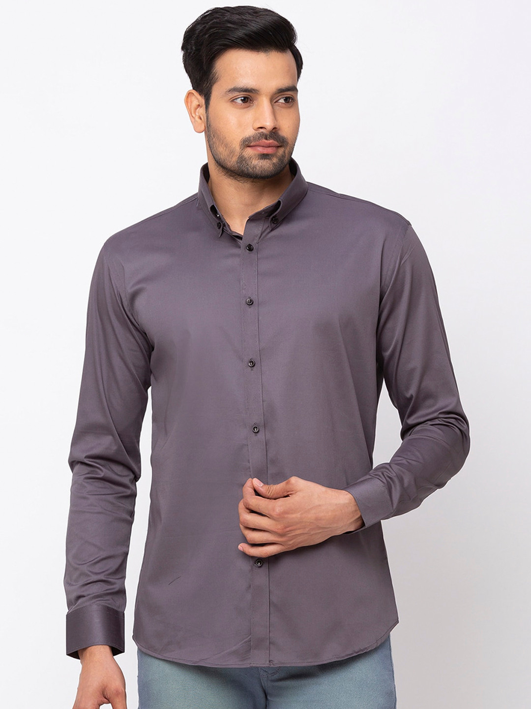 

mode de base Men Grey Slim Fit Solid Casual Shirt