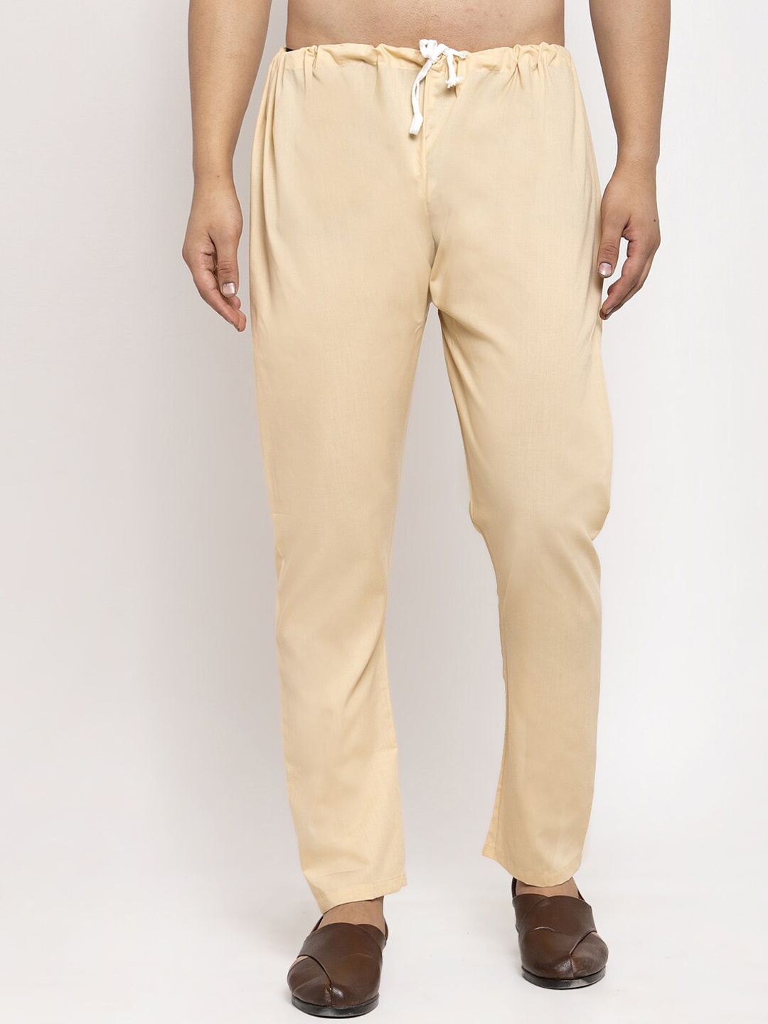

Jompers Men Beige Solid Pyjamas