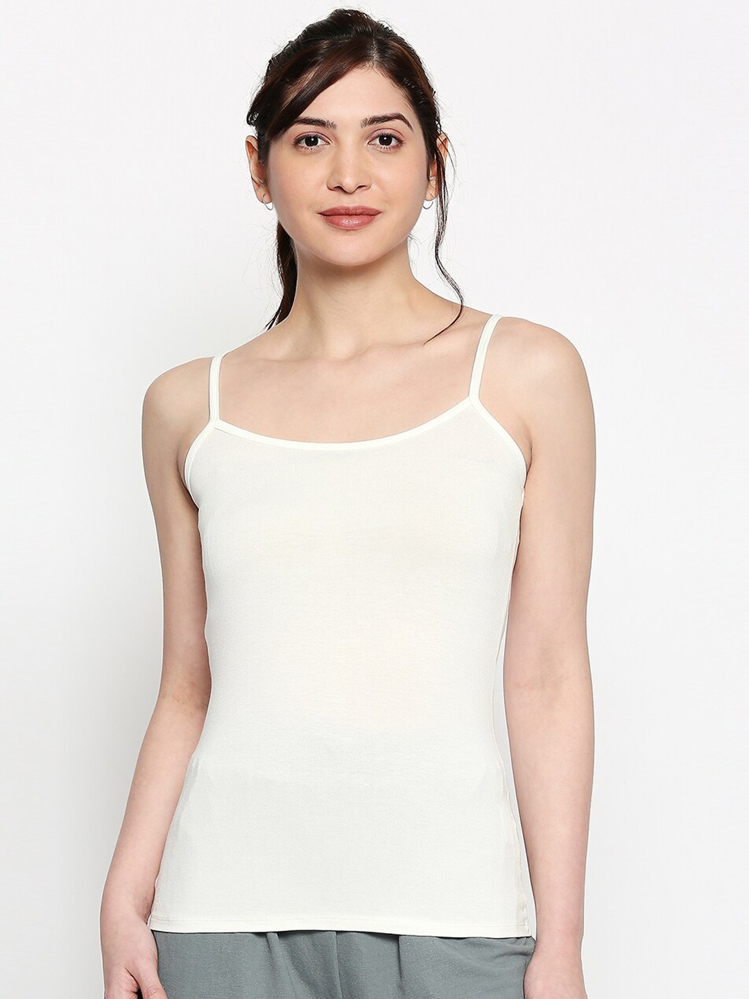 

inocenCia Women White Solid Camisoles
