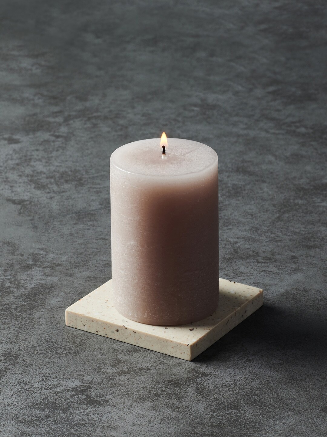 

Pure Home and Living Grey Lavender & Chamomile Pillar Candle