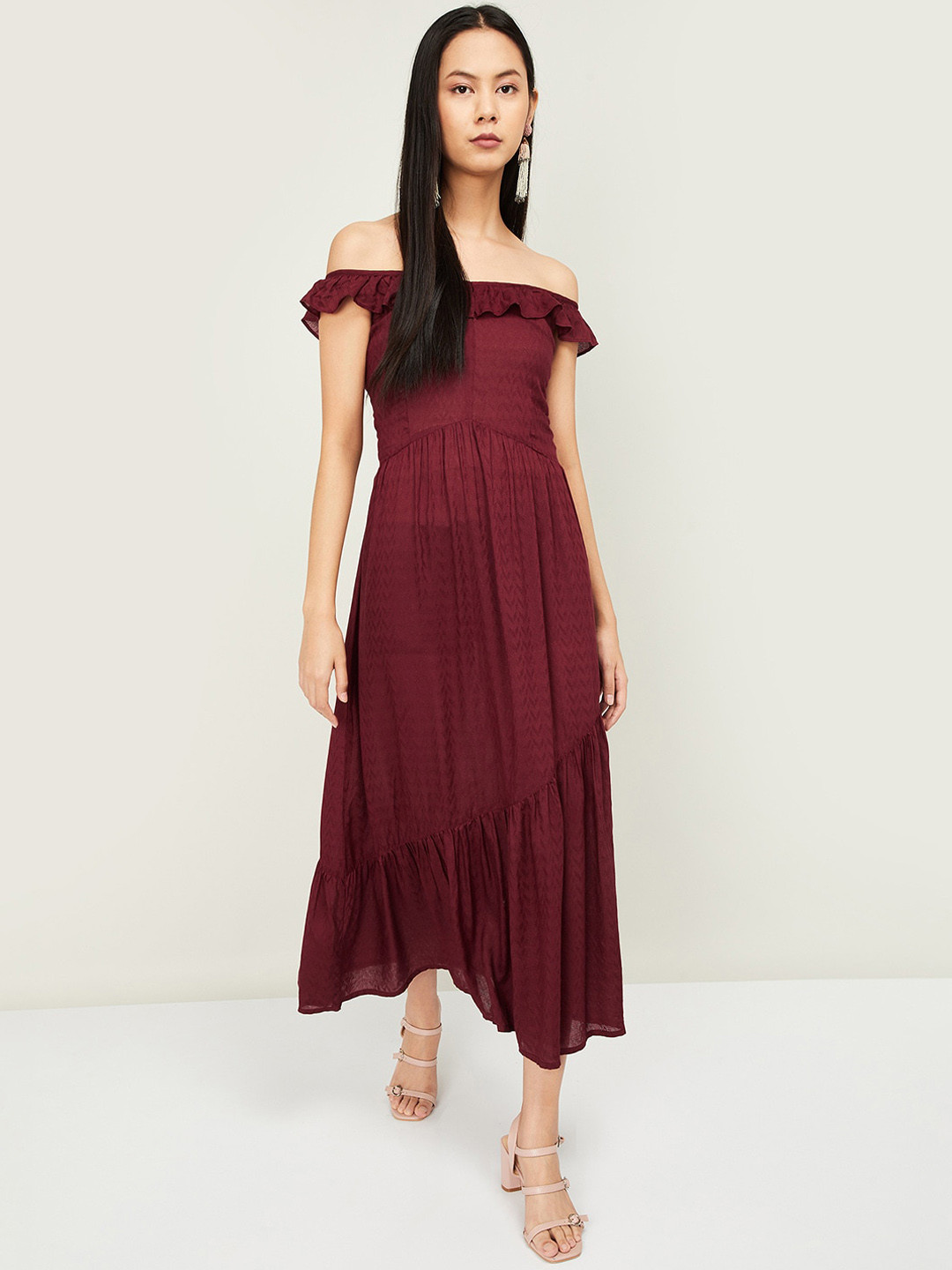 

Ginger by Lifestyle Women Burgundy Solid A-Line Dress
