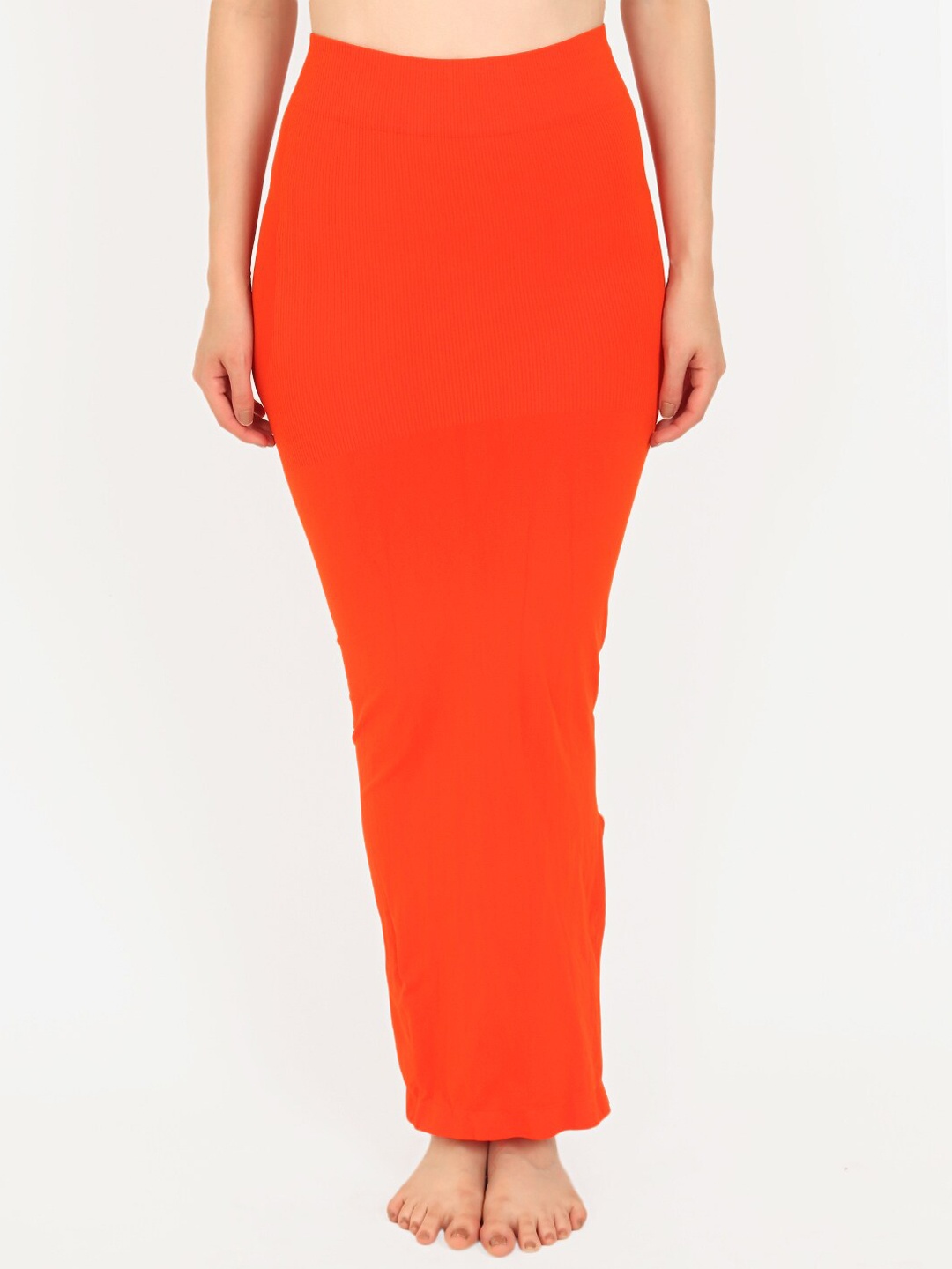 

Beau Design Women Orange Solid Saree Shapewear
