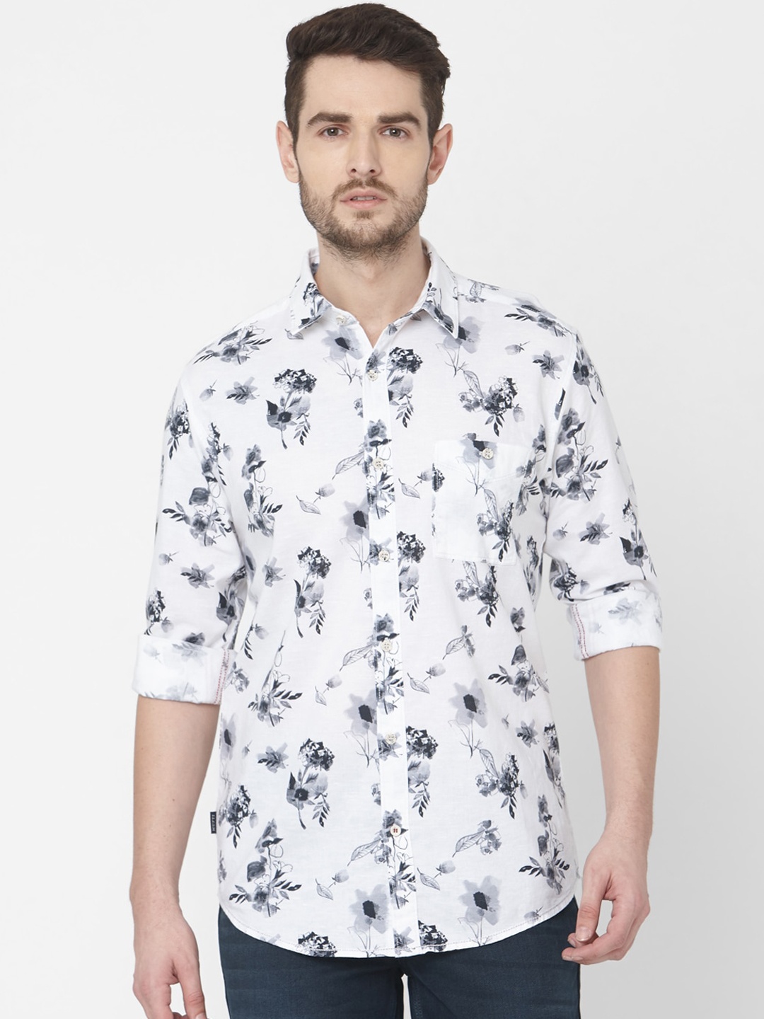 Mufti Men White & Navy Blue Slim Fit Printed Casual Shirt
