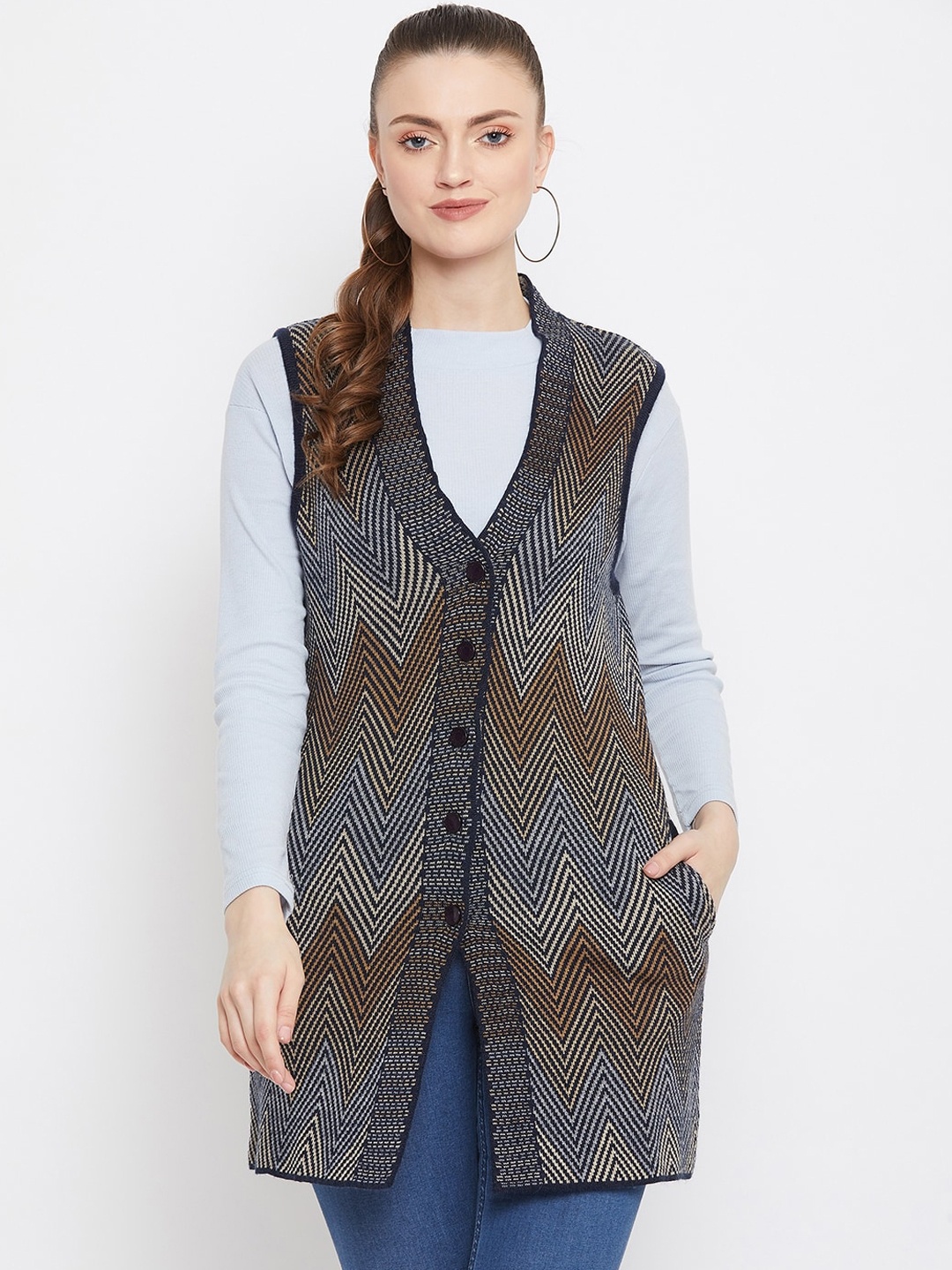 

Zigo Women Black & Grey Self Design Cardigan