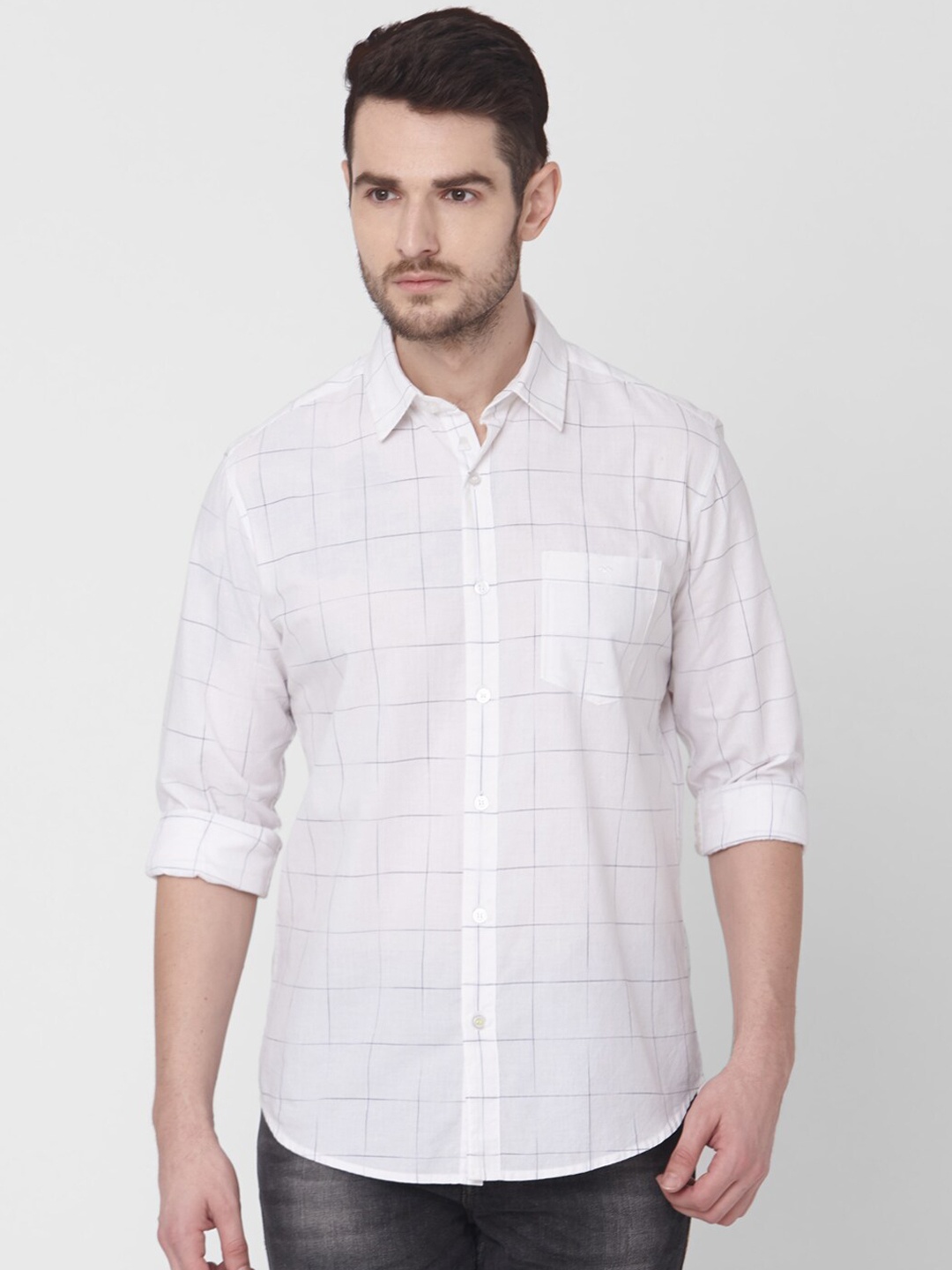 

Mufti Men White & Grey Slim Fit Checked Casual Shirt