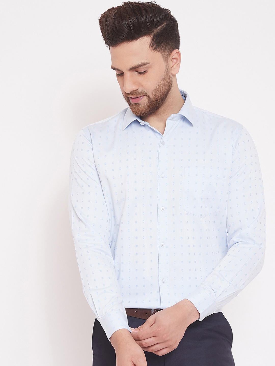 

Canary London Men Blue Slim Fit Checked Casual Shirt