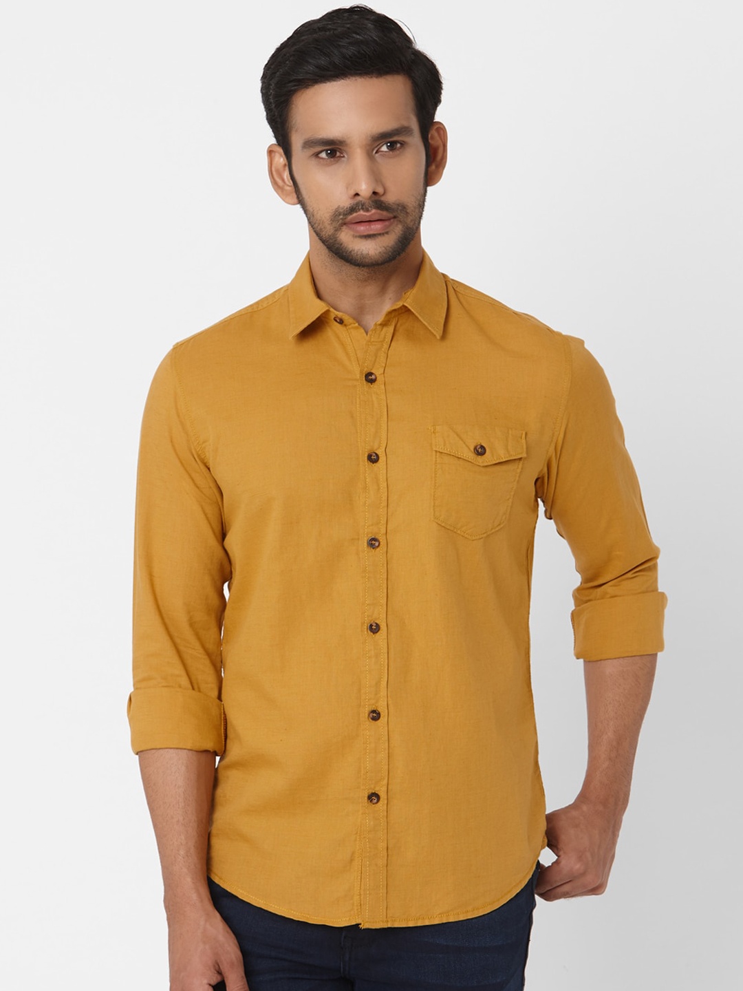 

Mufti Men Yellow Slim Fit Solid Casual Shirt