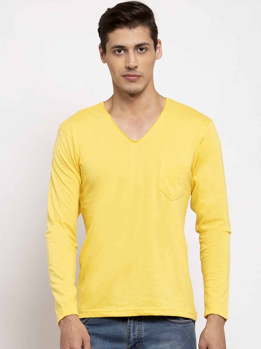 

Friskers Men Yellow Solid V-Neck T-shirt