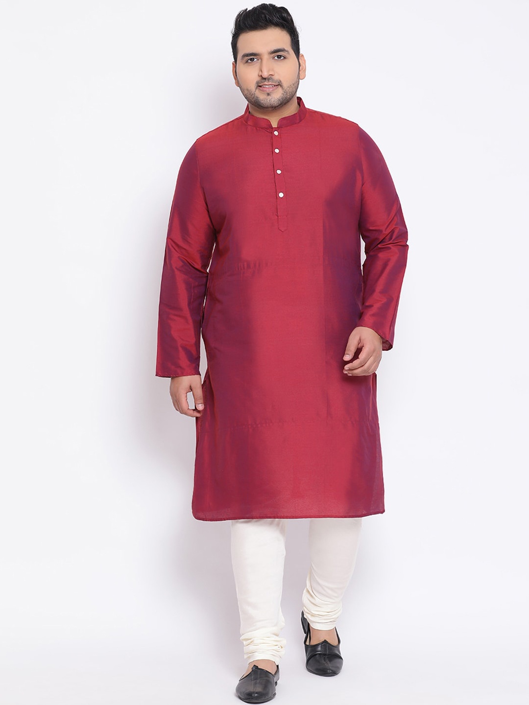 

KISAH PLUS Men Magenta Solid Straight Kurta