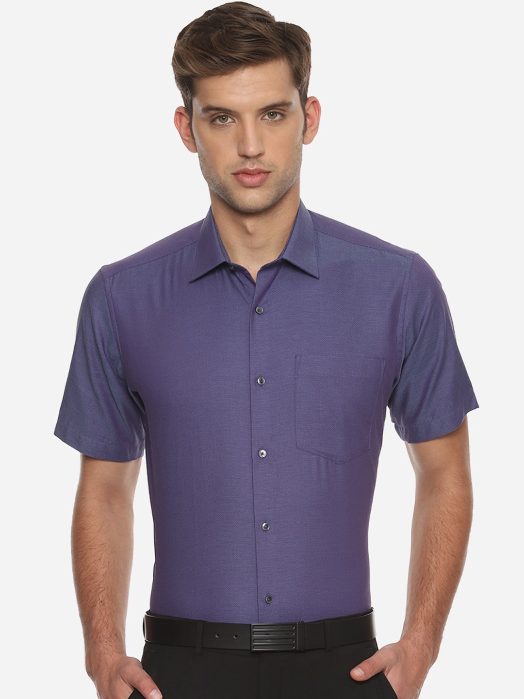 

Van Heusen Men Purple Regular Fit Solid Casual Shirt