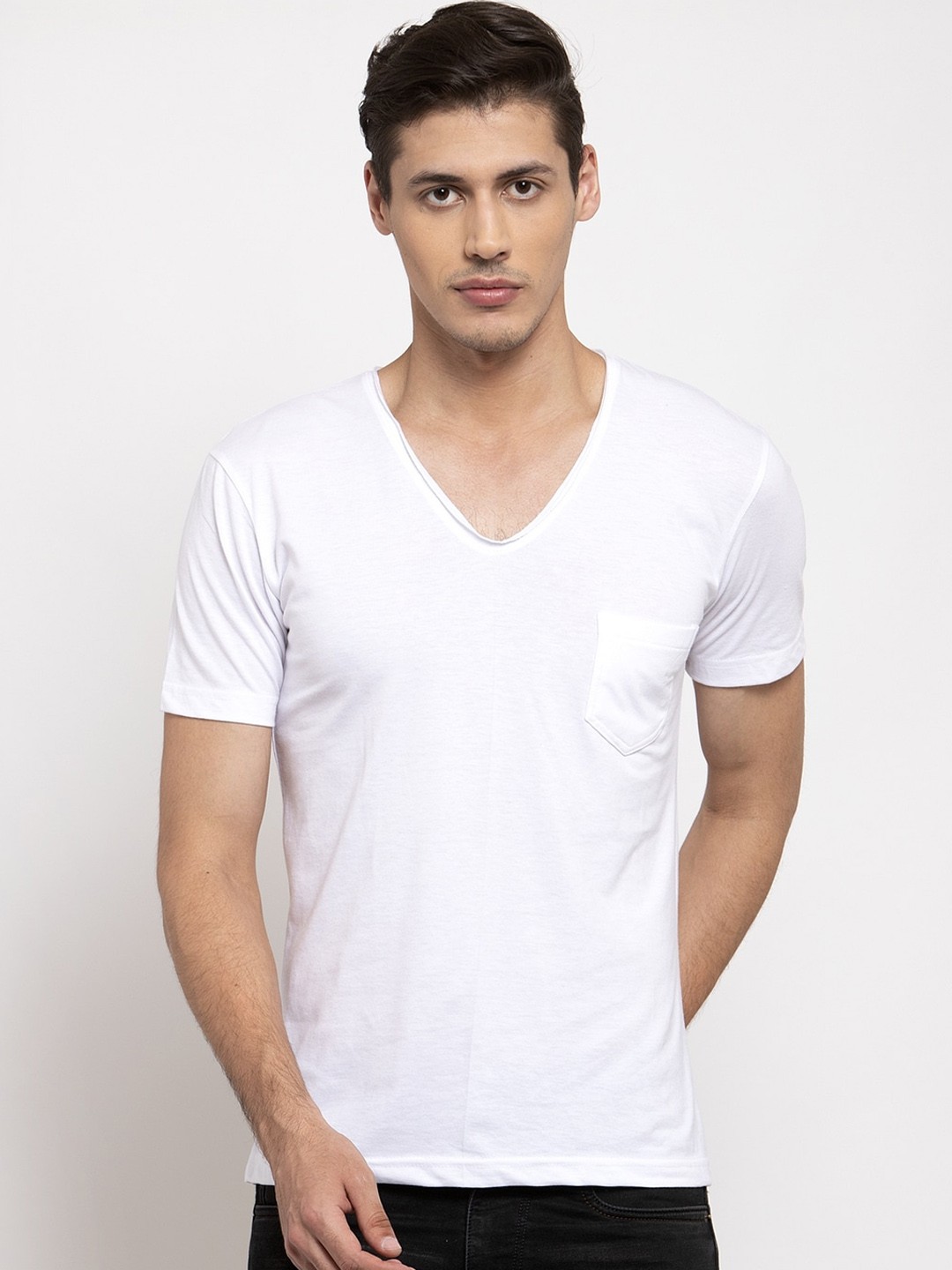 

Friskers Men White Solid V-Neck T-shirt