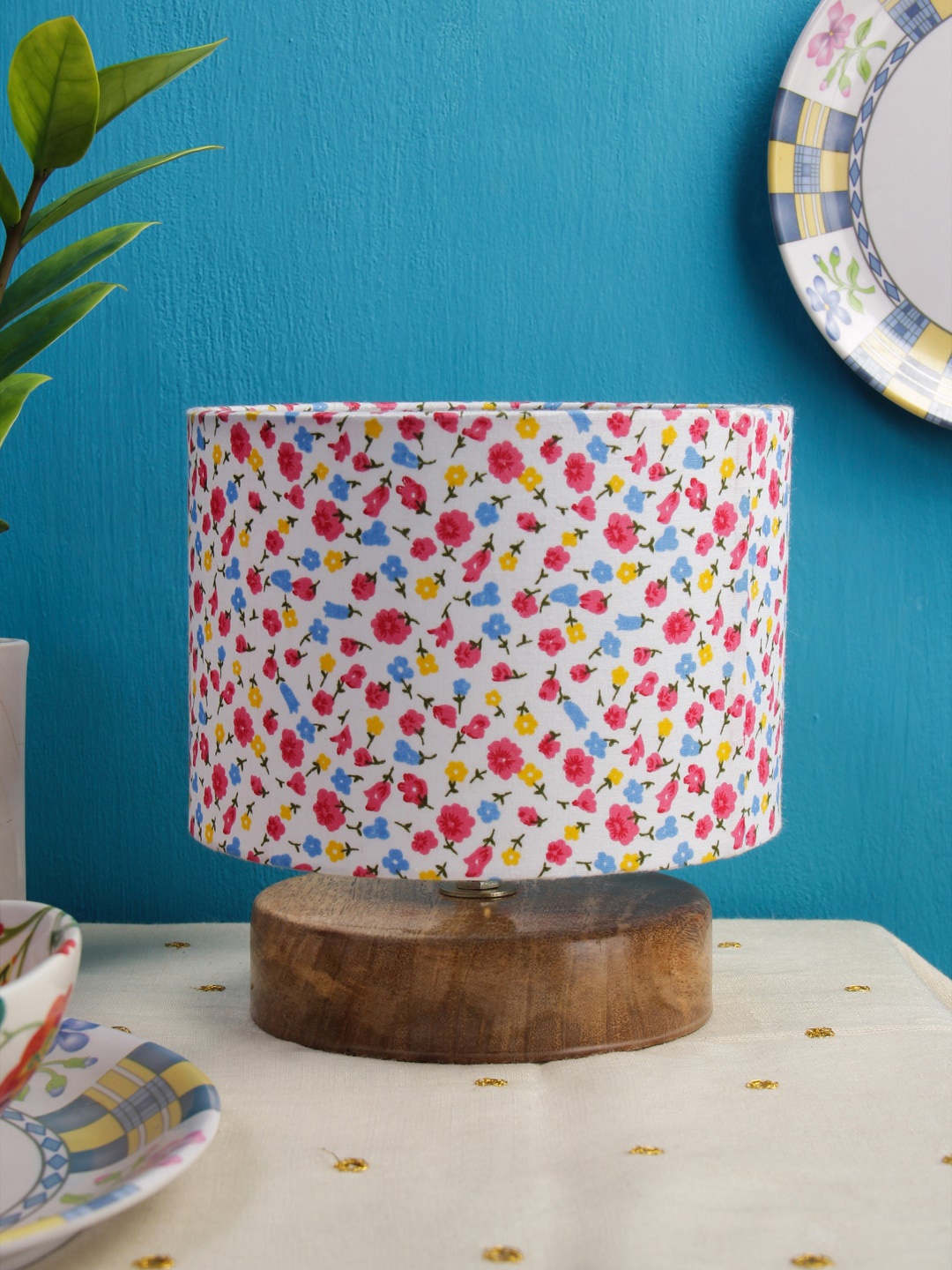 

Devansh White & Pink Printed Cylindrical Table Lamp