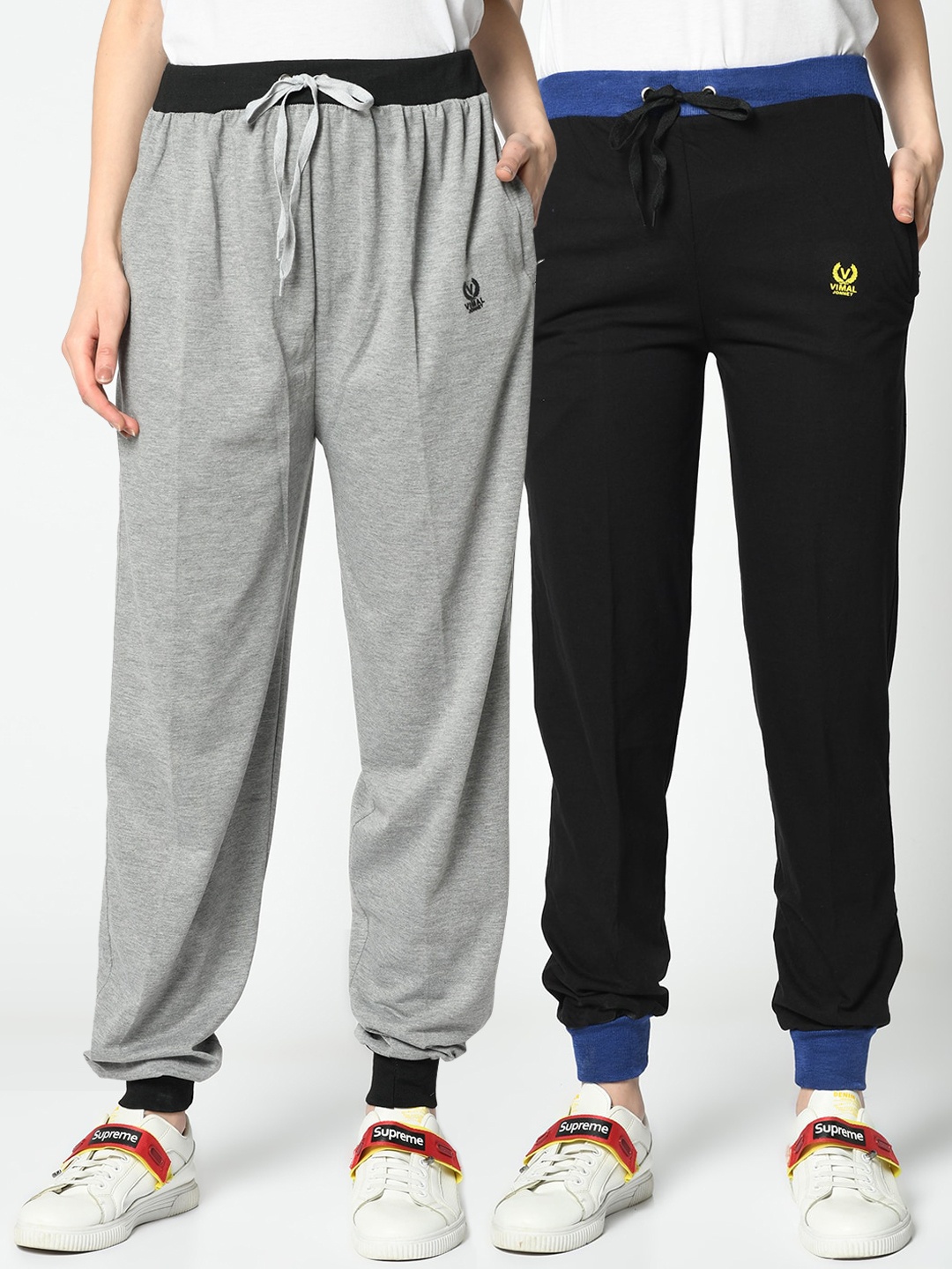 

VIMAL JONNEY Women Pack Of 2 Solid Straight-Fit Joggers, Black