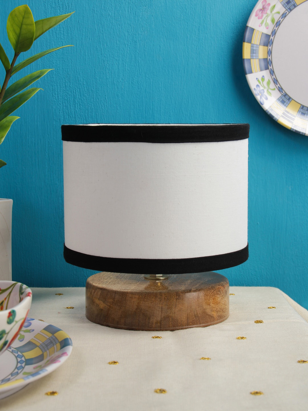 

Devansh White & Black Colourblocked Cotton Shade Table Lamp With Wood Base
