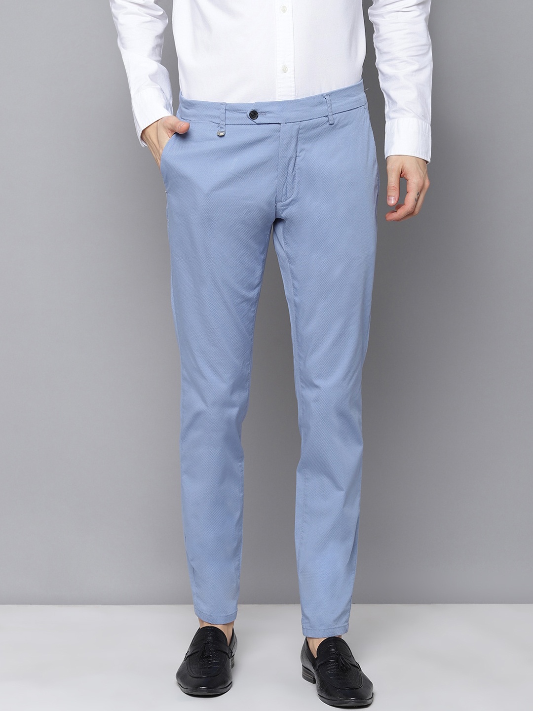 

Antony Morato Men Blue Regular Fit Self Design Regular Trousers