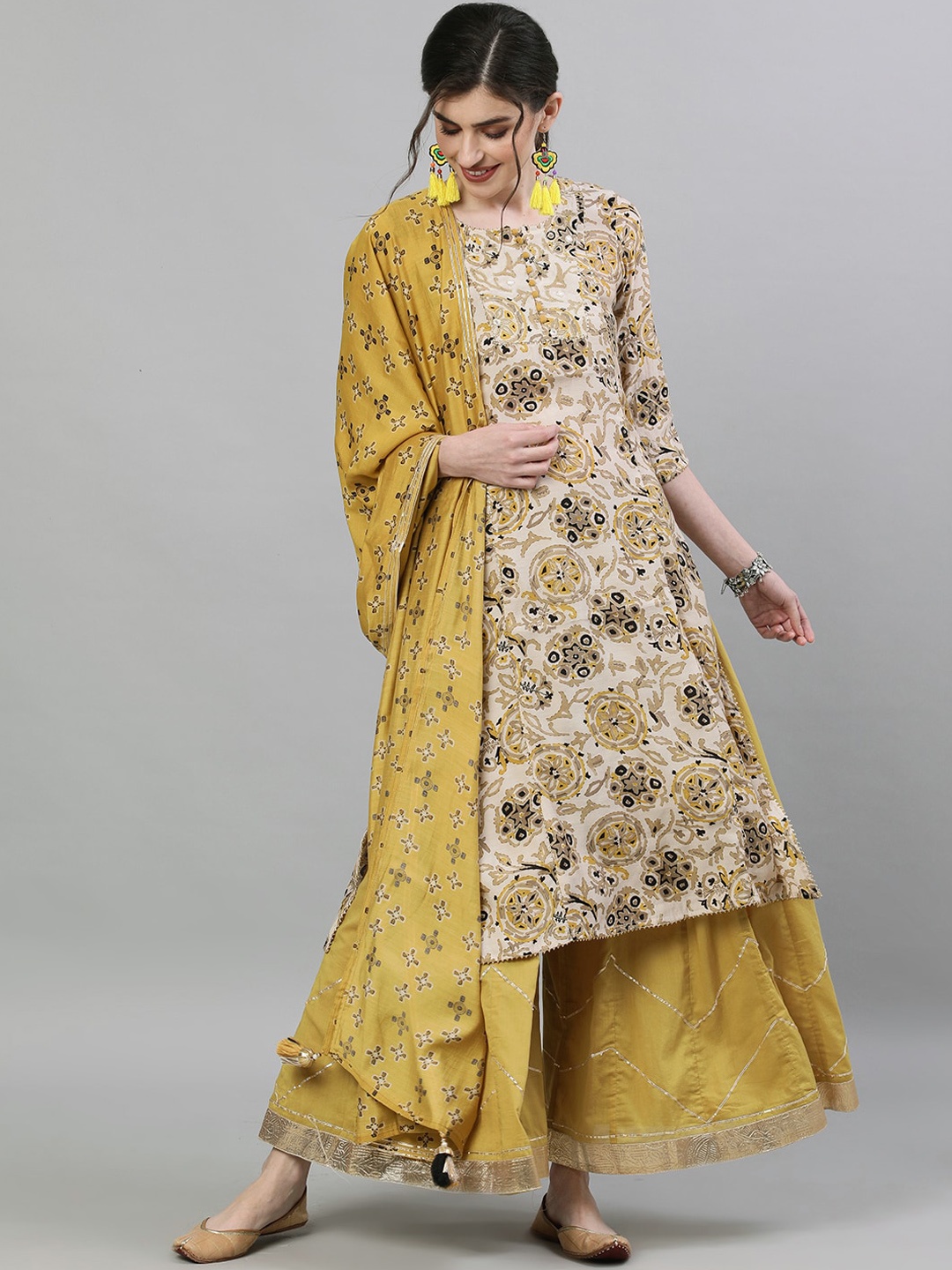 

Ishin Women Beige & Mustard Yellow Printed Kurta with Palazzos & Dupatta