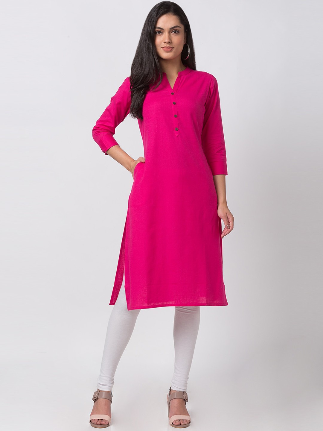 

Ethnicity Women Pink Solid Straight Kurta