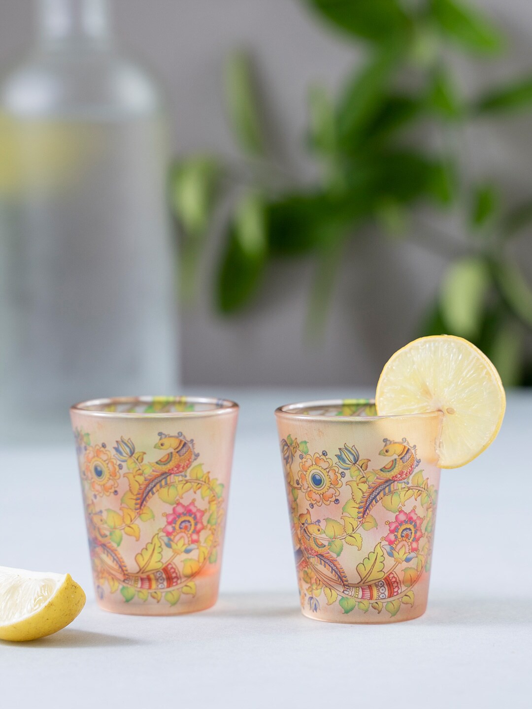 

KOLOROBIA Set Of 2 Beige & Green Kalamkari Finesse Frosted Shot Glasses
