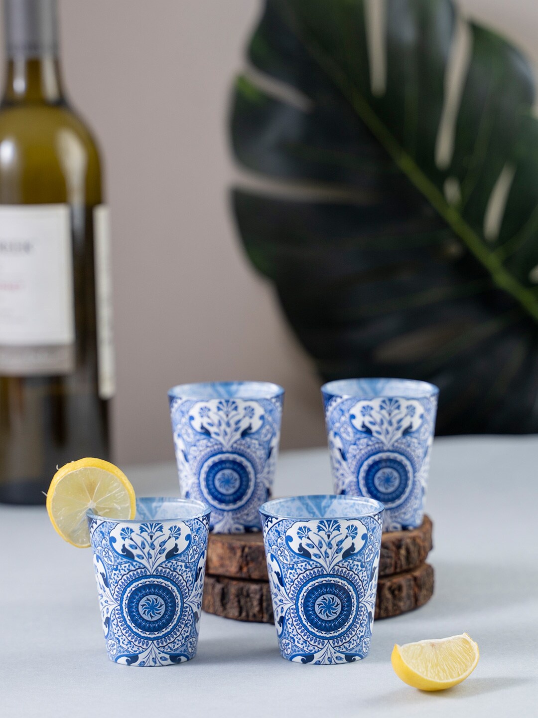 

KOLOROBIA Set Of 4 Blue & White Pristine Turkish Frosted Shot Glass