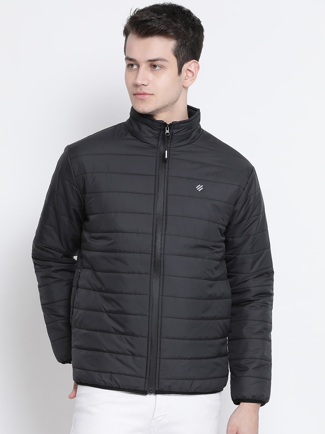 

ONN Men Black Solid Insulator Padded Jacket