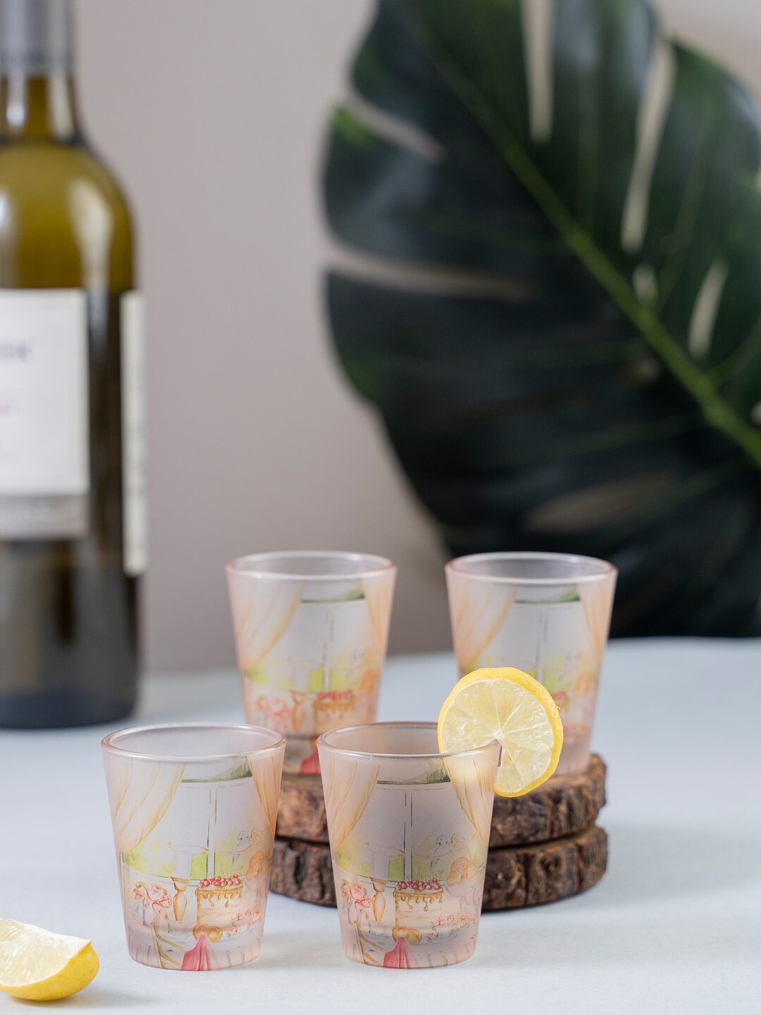 

KOLOROBIA Set Of 4 Peach-Coloured & Beige English Tea Party Frosted Shot Glasses