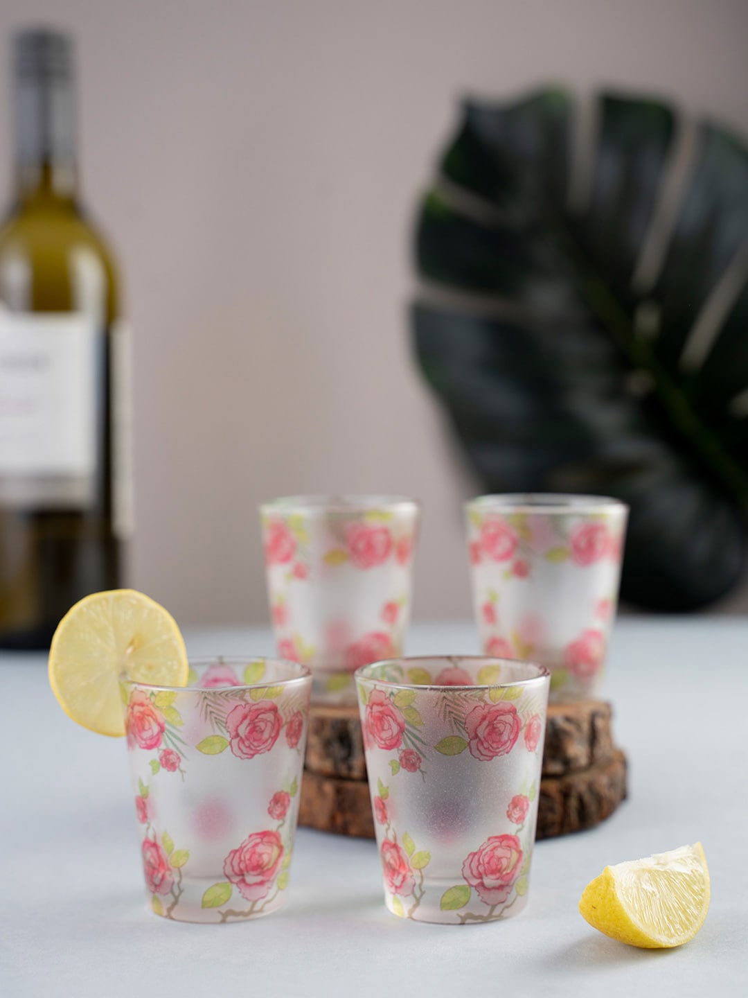 

KOLOROBIA Set of 4 Pink Misty Morning Roses Shot Glasses, Transparent