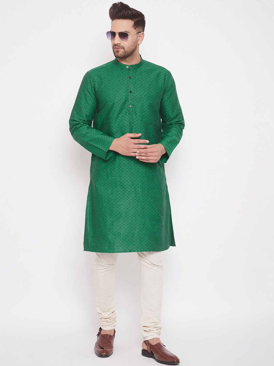 

even Men Green Woven Design Straight Kurta