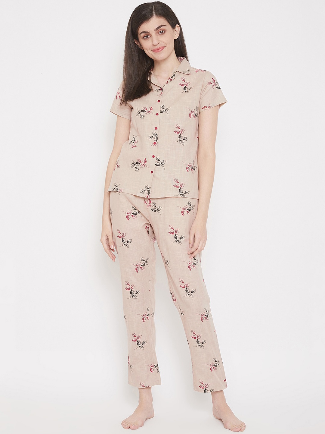 

Clovia Women Beige & Black Printed Night suit