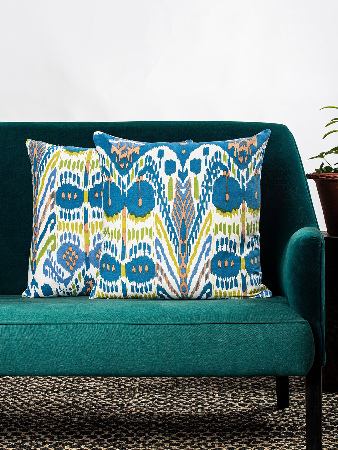 

Contrast Living Set Of 2 White & Blue Printed Square Cushion Covers