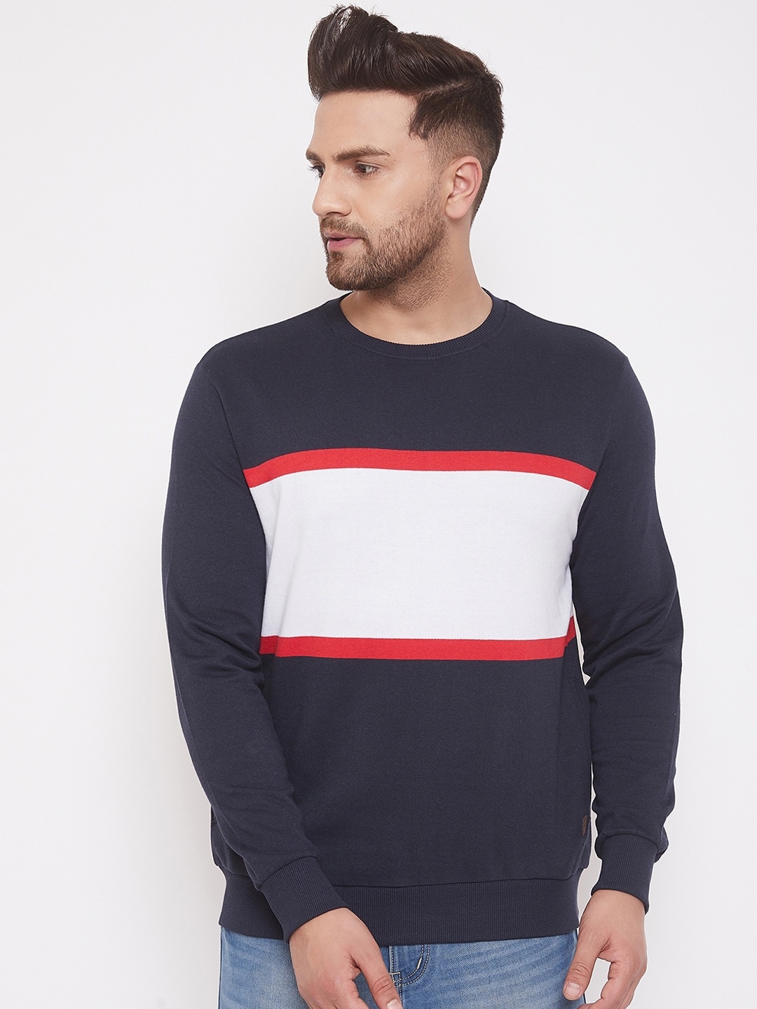 

Austin wood Men Navy Blue & White Colourblocked Sweatshirt