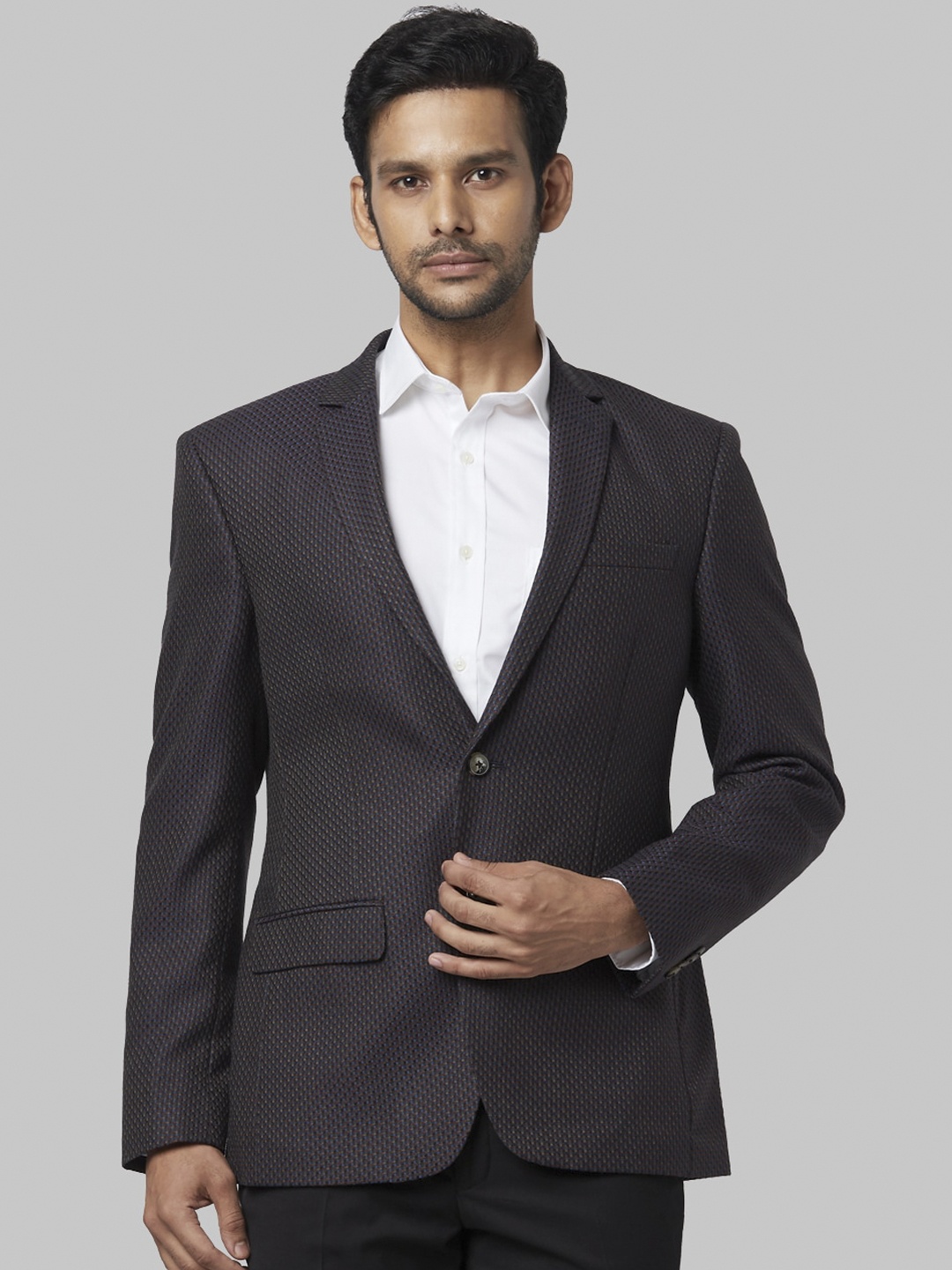 

Park Avenue Men Navy Blue & Brown Self Design Single-Breasted Blazer