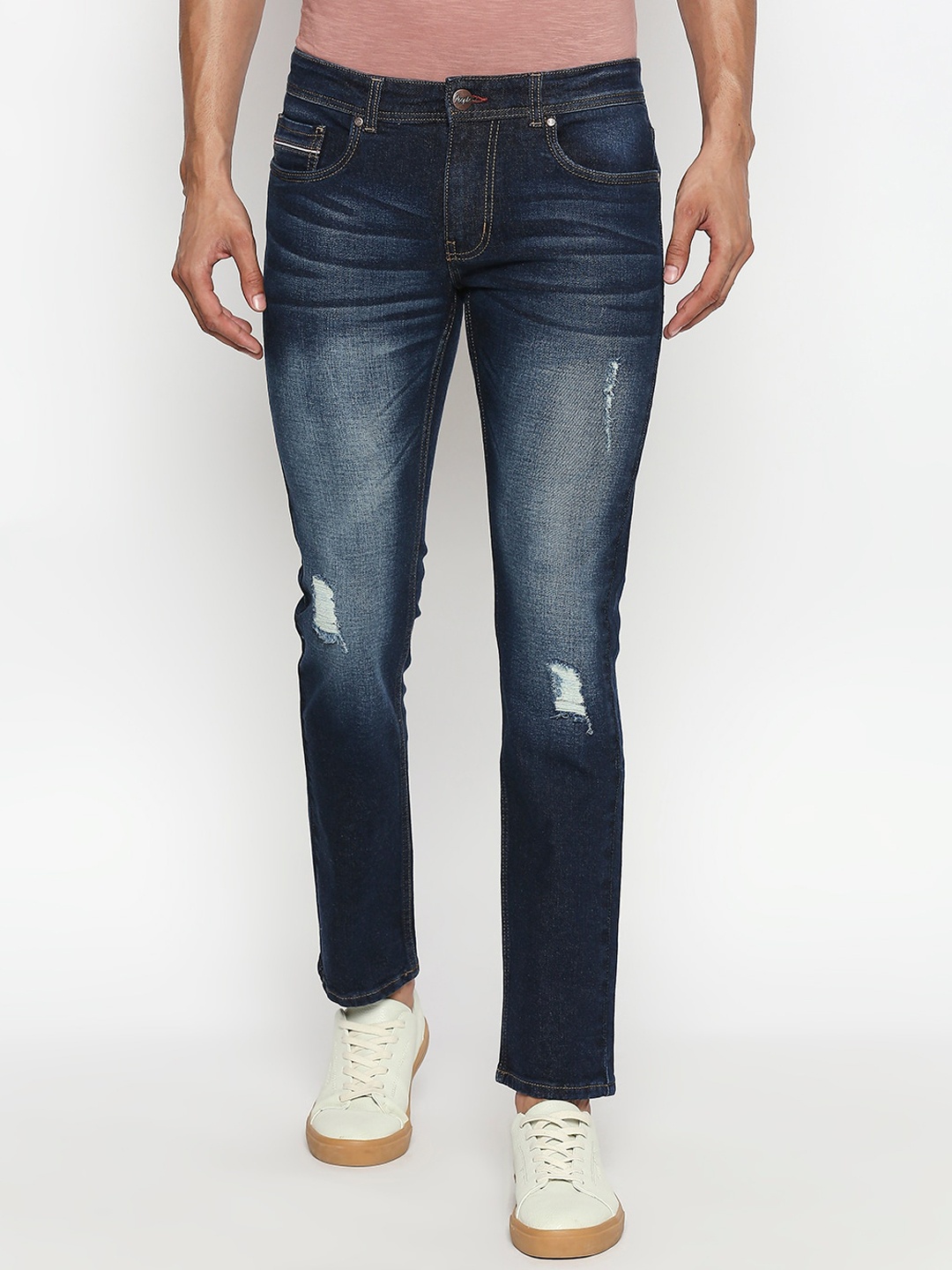 

People Men Blue Slim Fit Mid-Rise Mildly Distressed Jeans