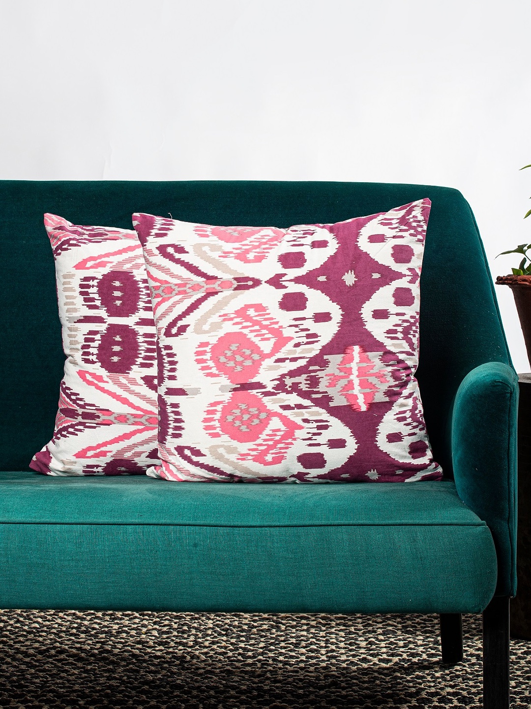 Contrast Living Set Of 2 Off-White & Pink Printed Square Cushion Covers