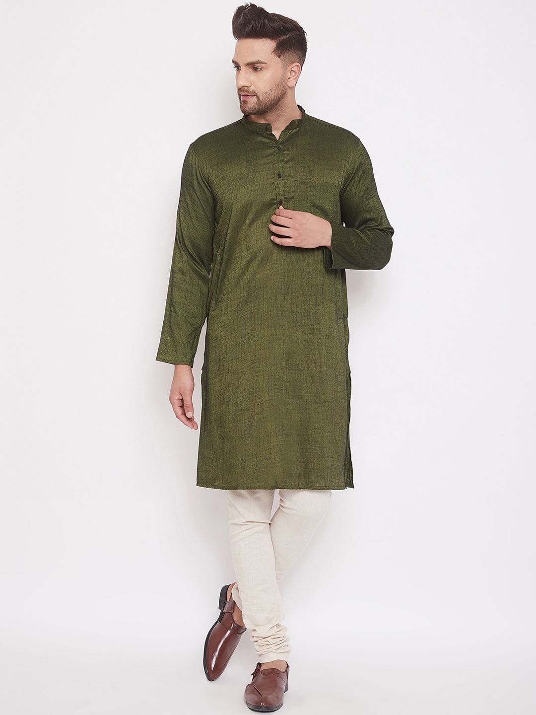 

even Men Green Solid Straight Kurta