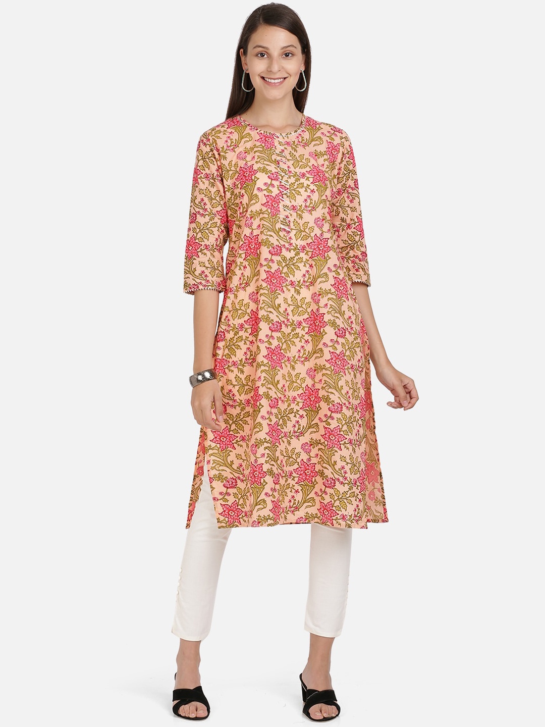 

Vbuyz Women Peach-Coloured & Green Printed Straight Kurta