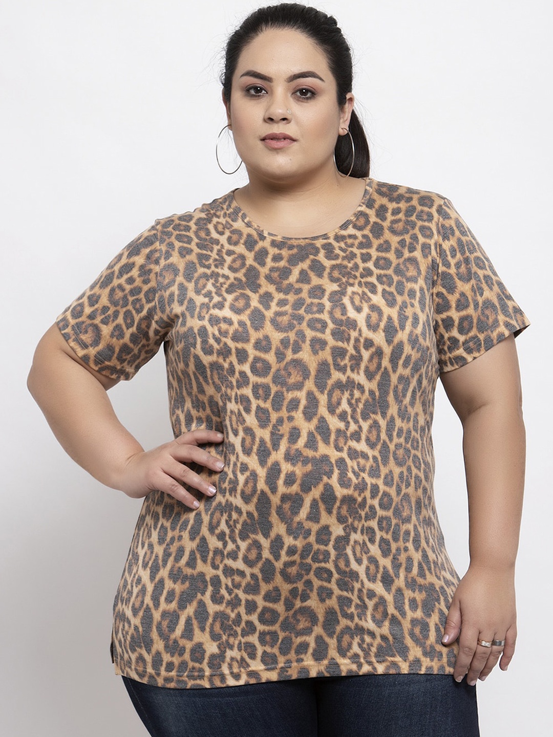 

plusS Women Brown Printed Round Neck T-shirt