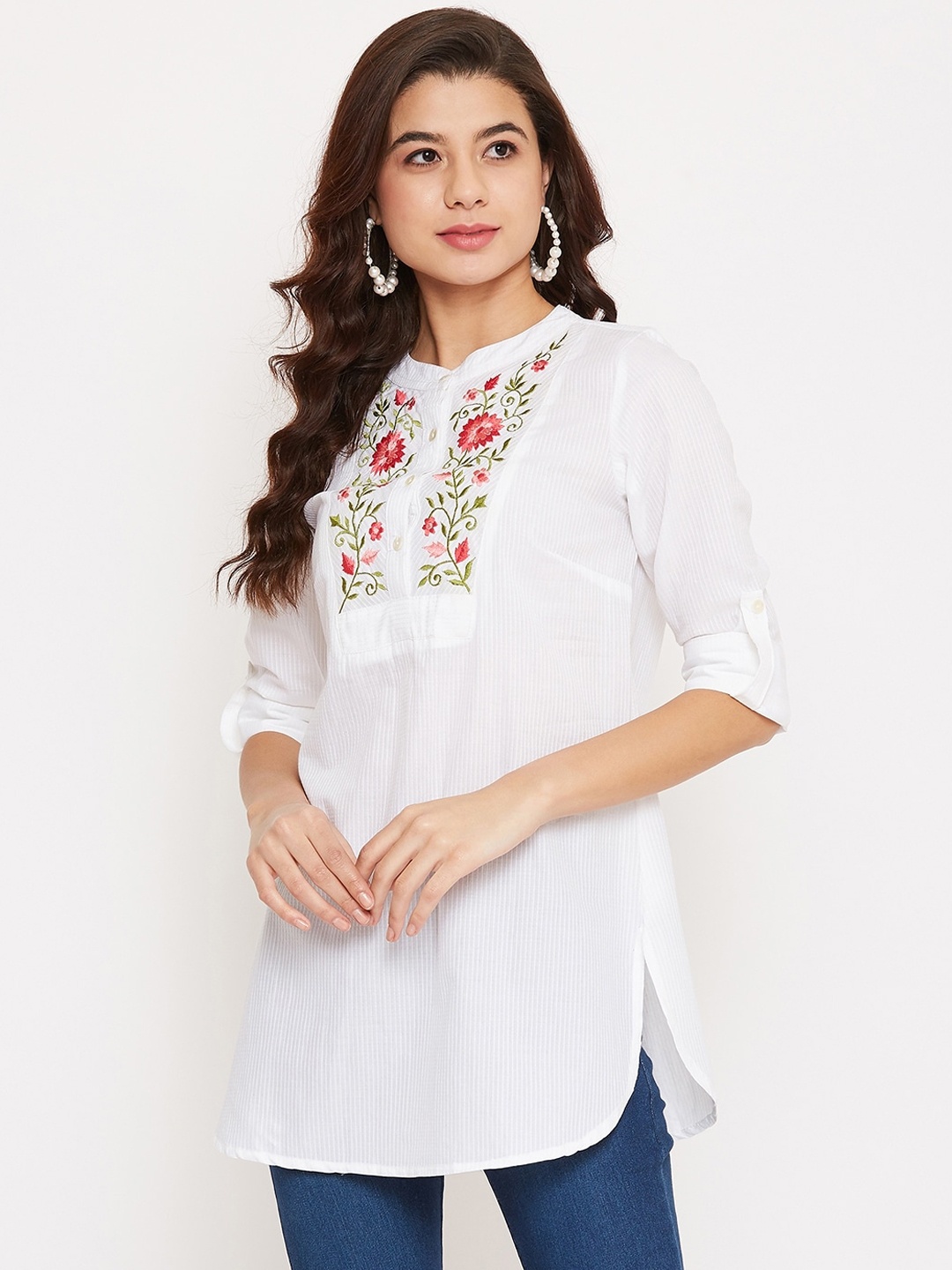 

Ruhaans Women White & Pink Embroidered Tunic