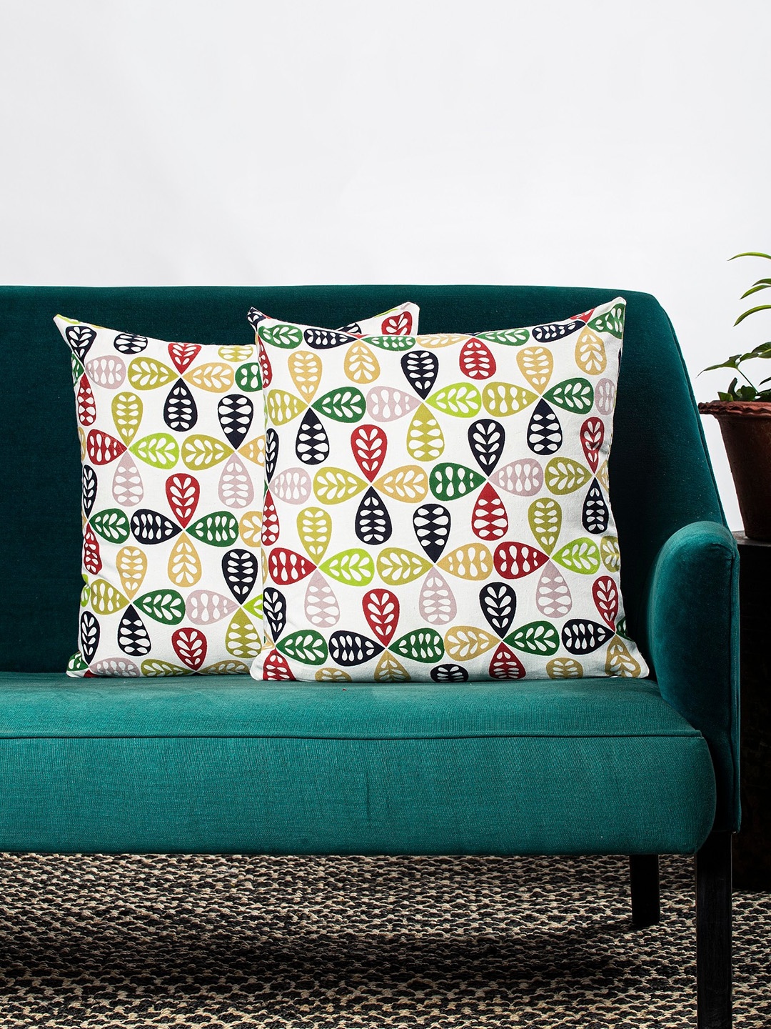

Contrast Living Set Of 2 White & Green Printed Square Cushion Covers