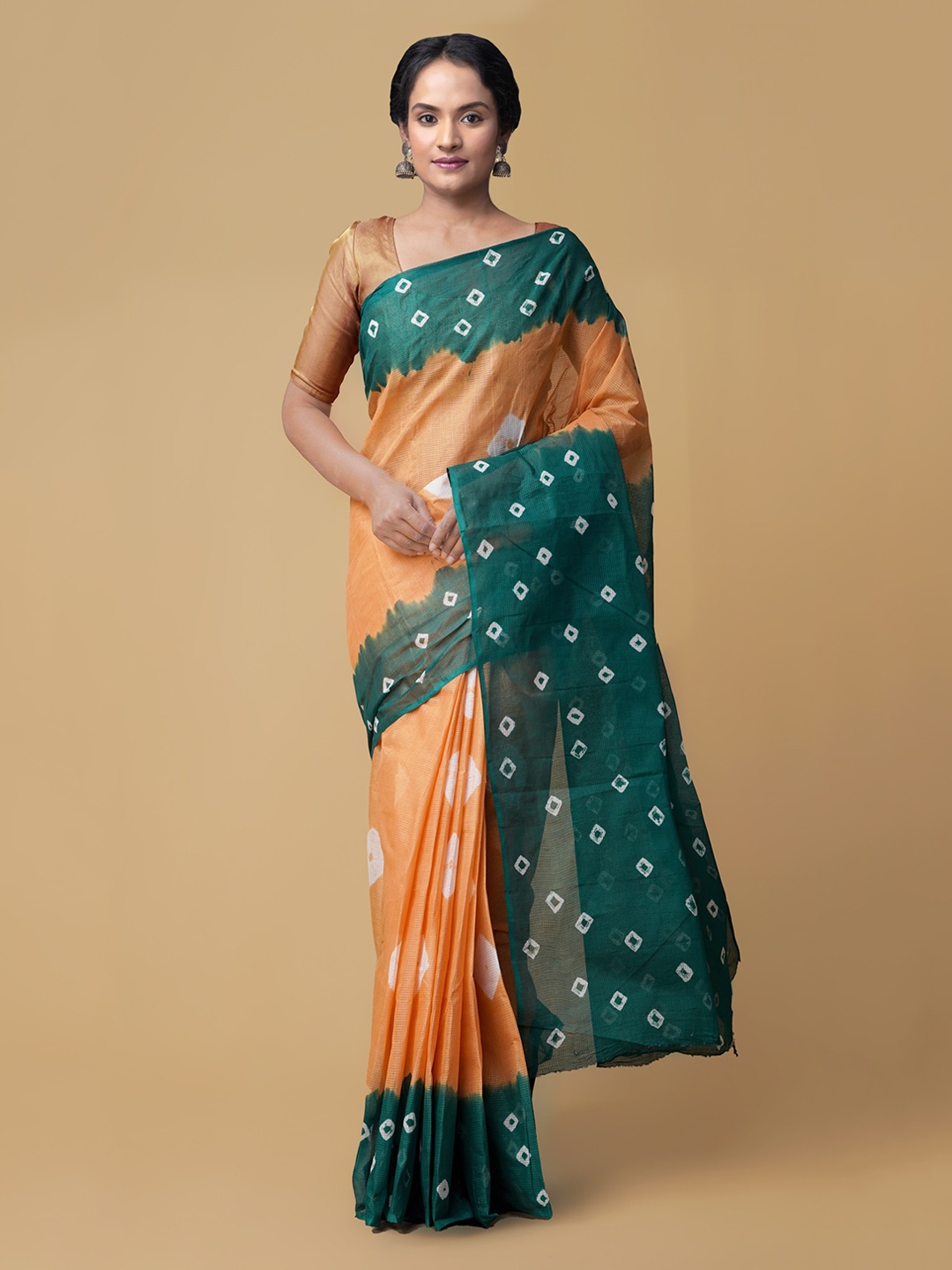 

Unnati Silks Orange & Green Pure Cotton Dyed Bandhani Saree