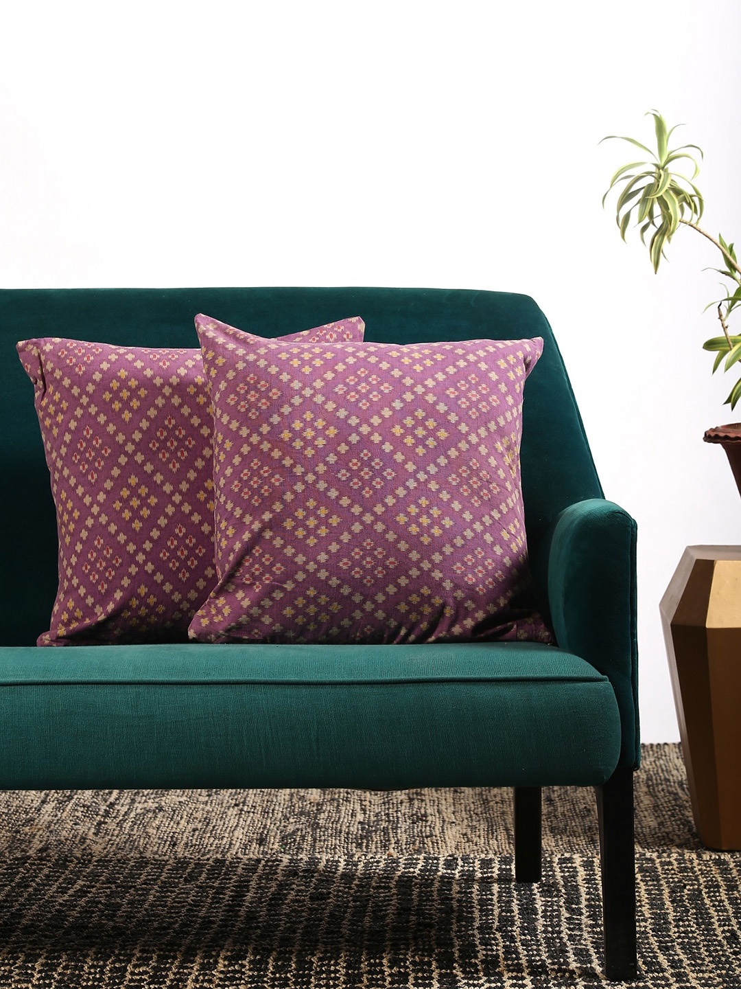 

Contrast Living Set Of 2 Purple & Beige Printed Square Cushion Cover