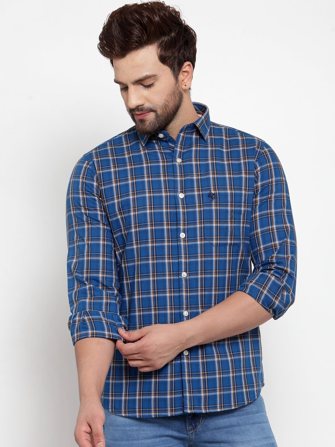 

Cantabil Men Blue & White Slim Fit Checked Casual Shirt