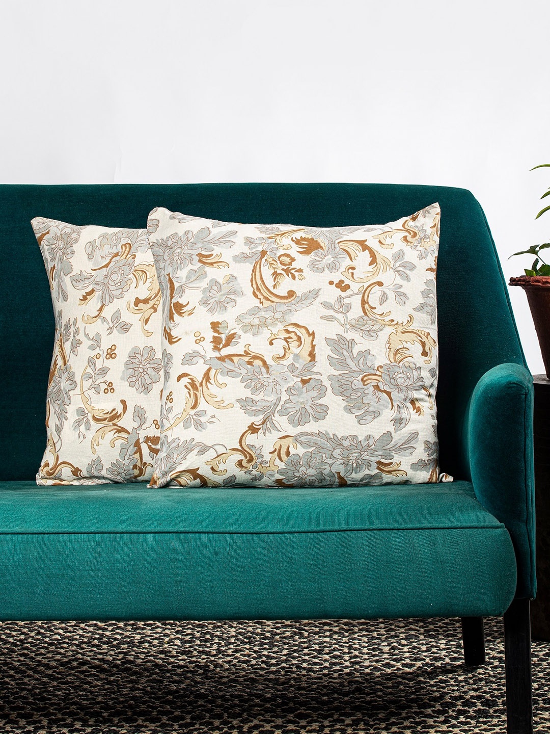 

Contrast Living Set Of 2 Off-White & Grey Floral Printed Square Cushion Covers