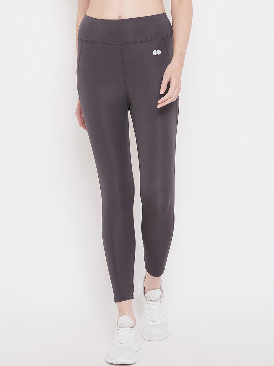 

Clovia Women Grey Solid Tights