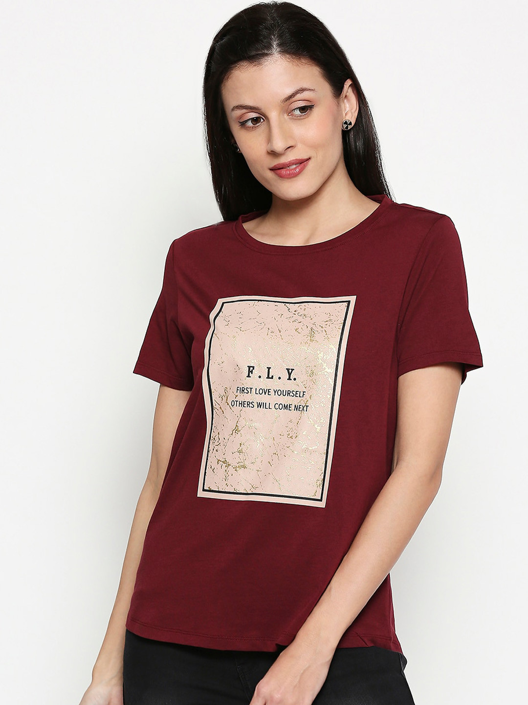 

People Women Maroon Printed Round Neck T-shirt