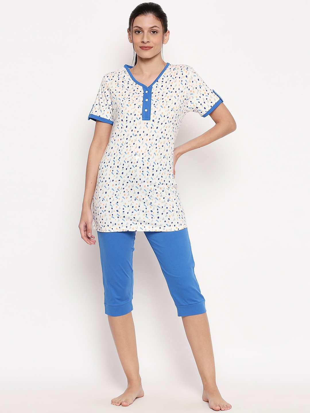 

XIN Women White & Blue Printed Night Suit