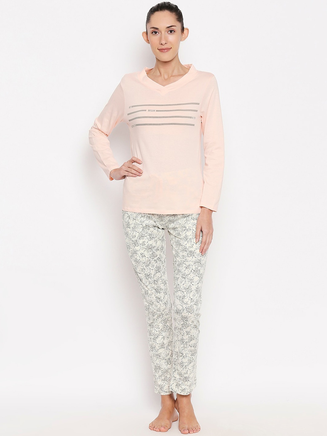 

XIN Women Pink & White Floral-Print Night Suit