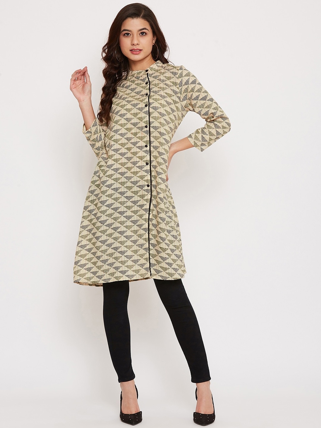 

Ruhaans Women Beige & Black Printed Tunic