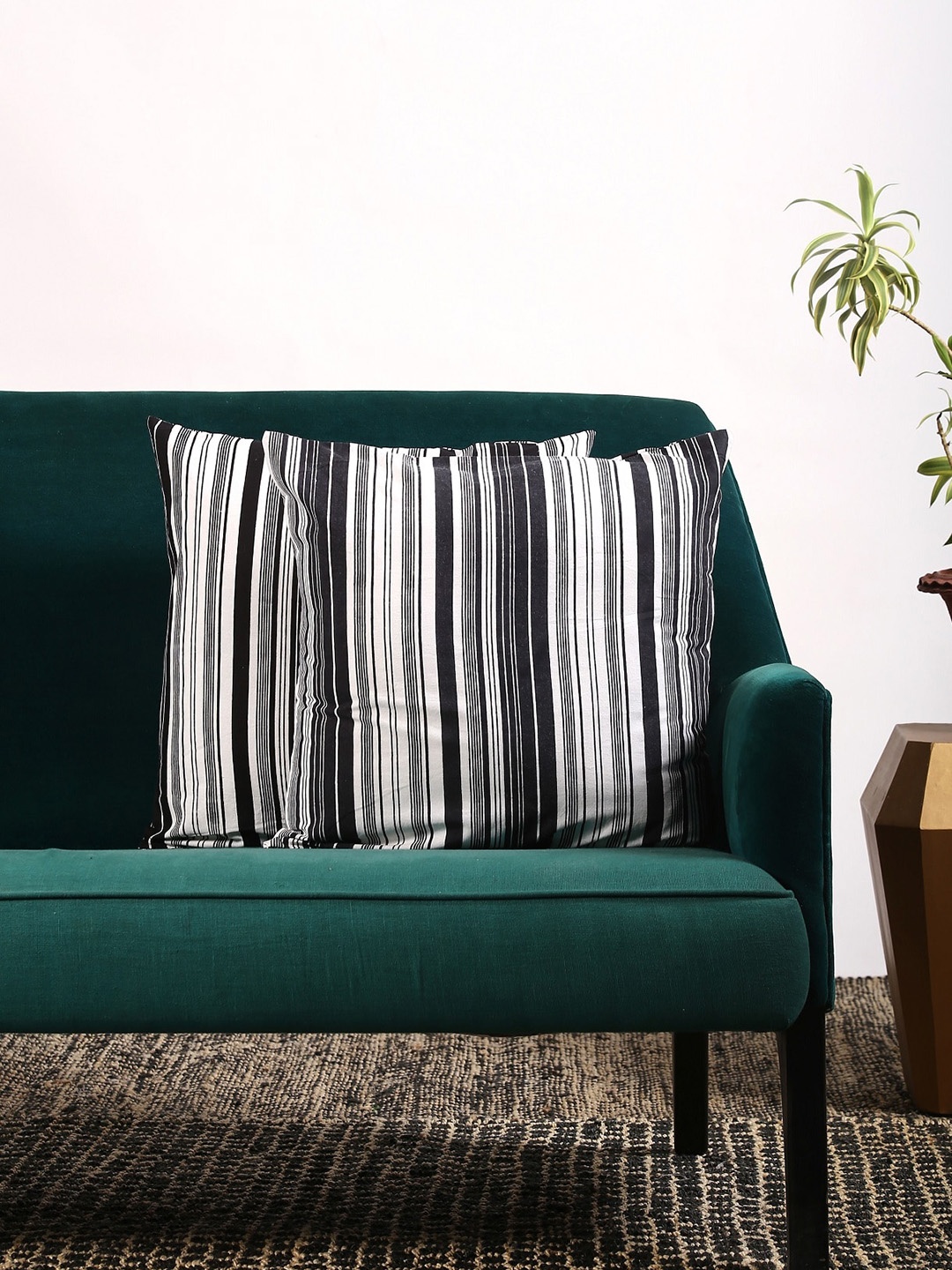 

Contrast Living Set Of 2 White & Black Striped Square Cushion Covers